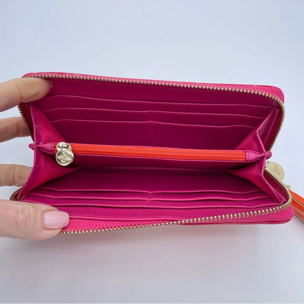 Bosom Buddy Sand Dollar Clutch Wallet OS